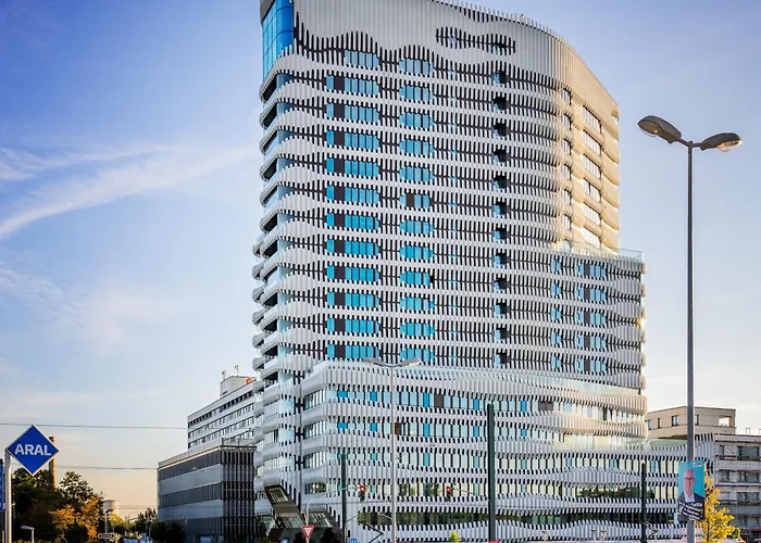 The Zipper Hotel Und Apartments Düsseldorf